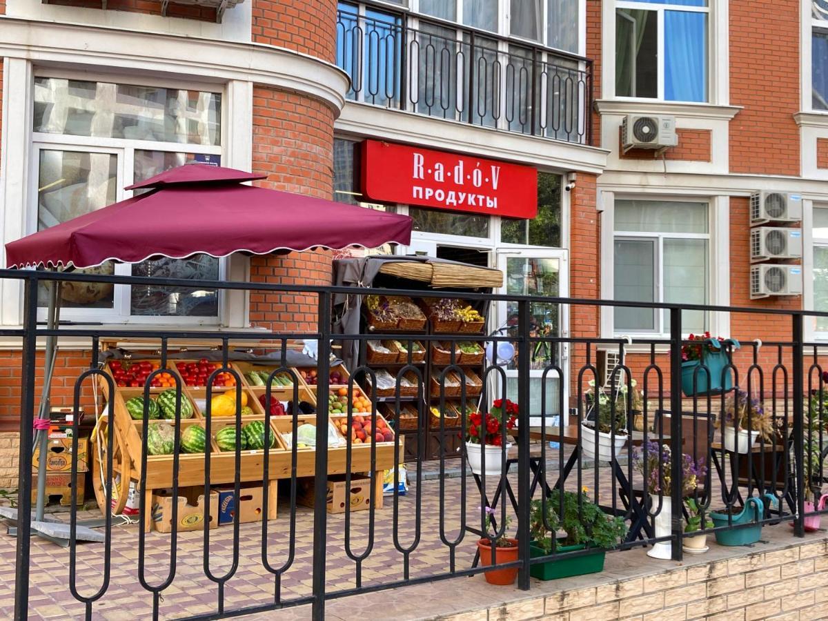 Arcadia Spacious Apartments Odessa Buitenkant foto