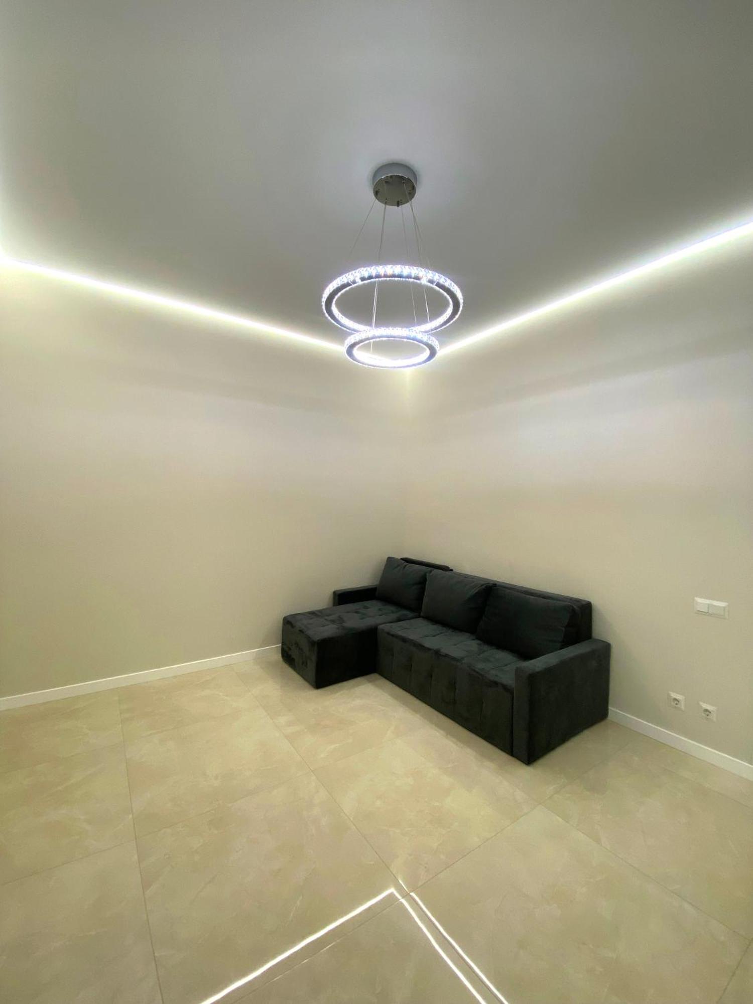 Arcadia Spacious Apartments Odessa Buitenkant foto